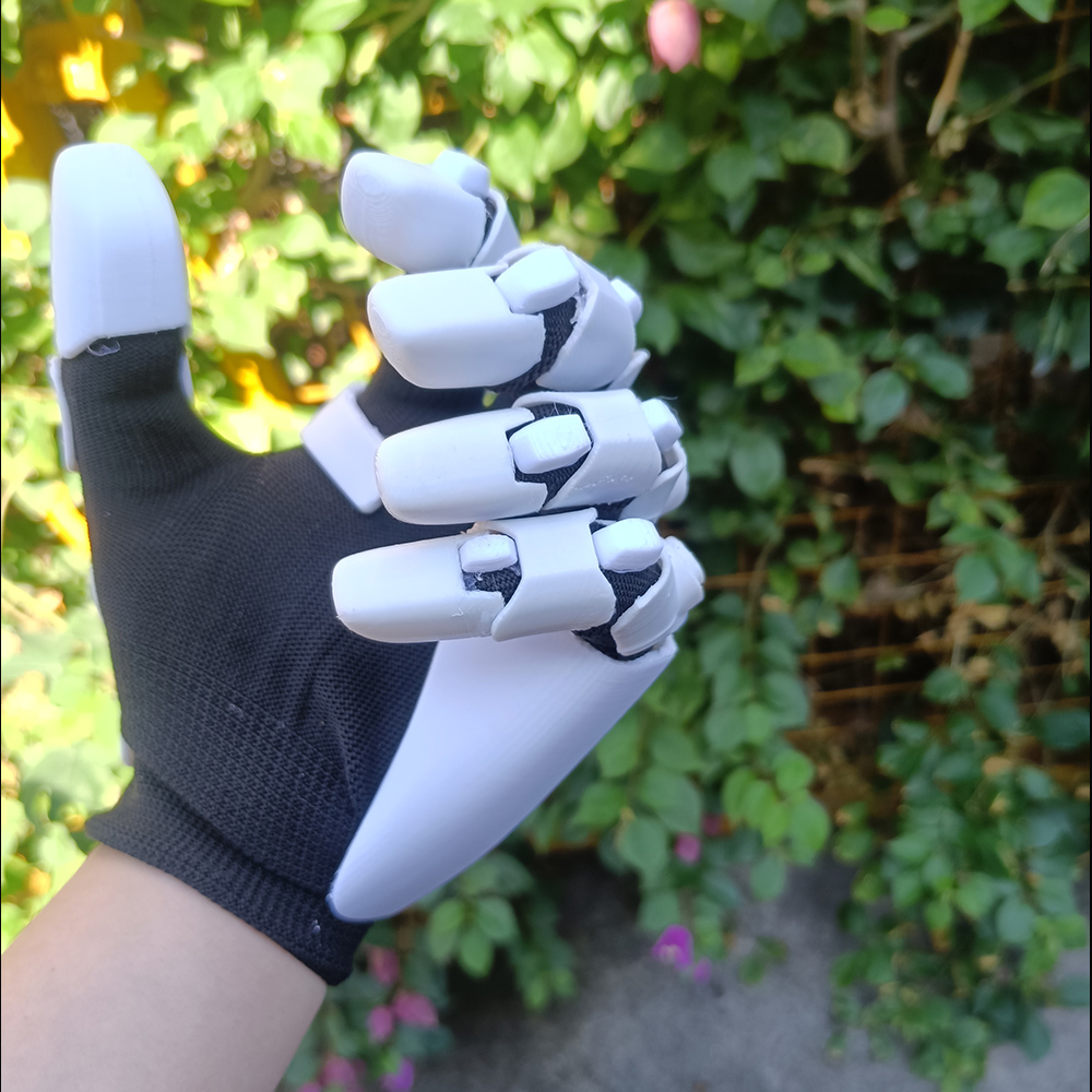 قفازات ميكانيكية مصنوعة من ماد - مراجعة 3D Printing Material وسعره