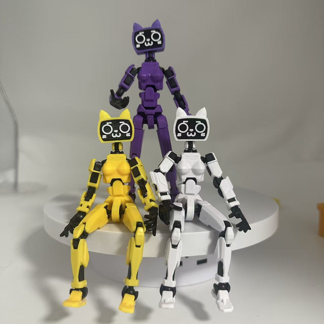 نموذج لعبة جديد على شكل شخصية  - مراجعة 3D Printing Robot وسعره